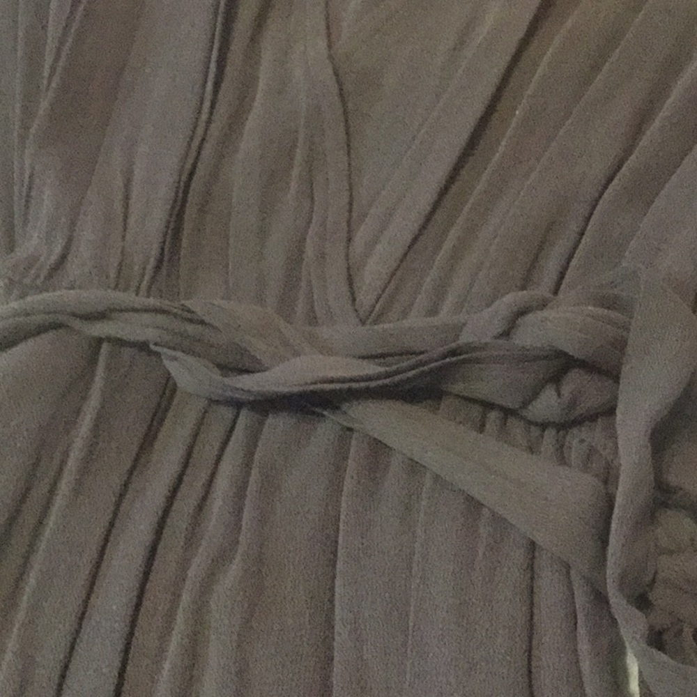 CHARCOAL ROMPER WITH 1/2 LENGTH FLUTTER SLEEVES - Picture 6 of 8